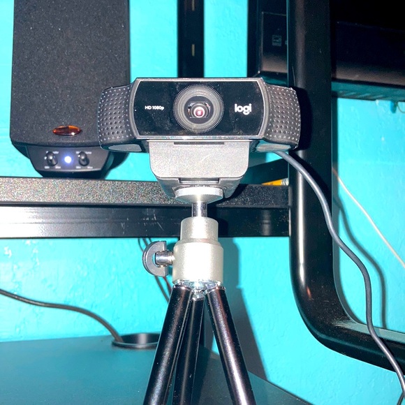 Logitech Webcam! - Picture 1 of 3